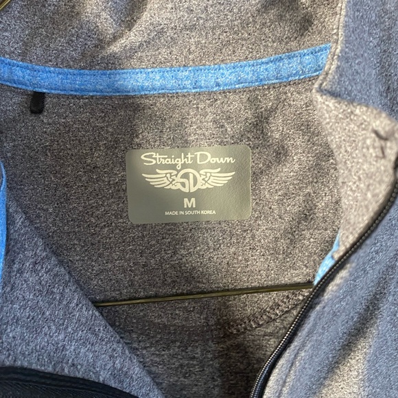 Straight Down quarter zip pullover. Size medium. - Picture 1 of 3